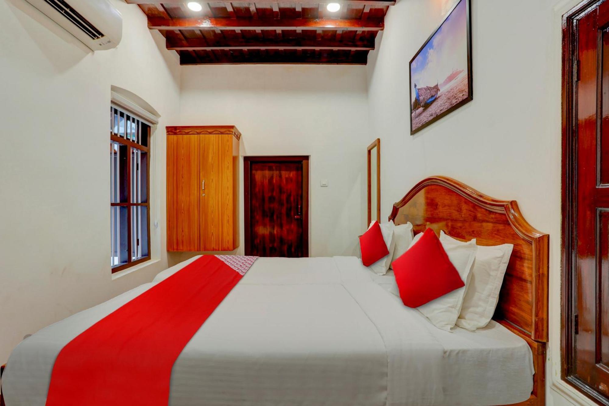 Hotel O Poptavern Heritage Kovalam Exterior photo